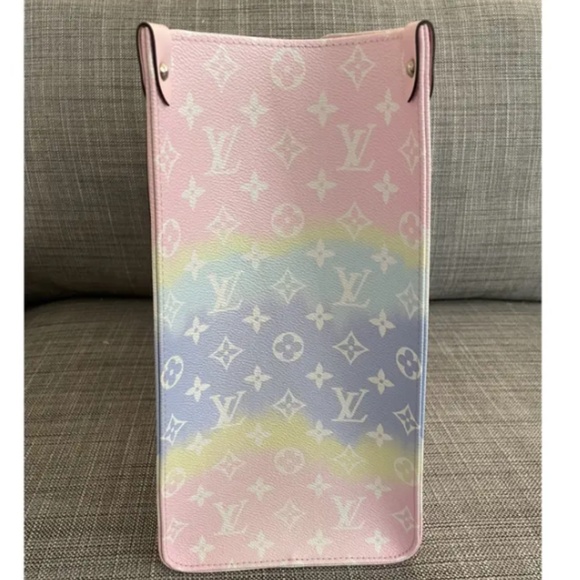 NWT - Louis Vuitton OnTheGo Bag - GM - Picture 3 of 11